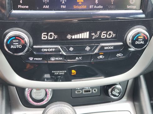 Used 2021 Nissan Murano S image 19