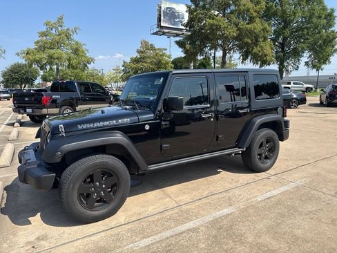 Used 2016 Jeep Wrangler Unlimited Sport AWD/4WD image 1