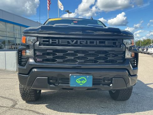 Certified 2024 Chevrolet Silverado 1500 Custom Trail Boss w/ Dark Appearance Package AWD/4WD image 6