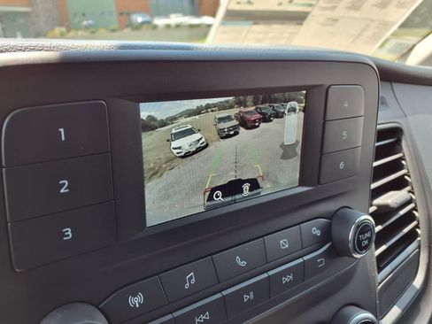 New 2025 Ford Transit 250 148 Medium Roof image 17