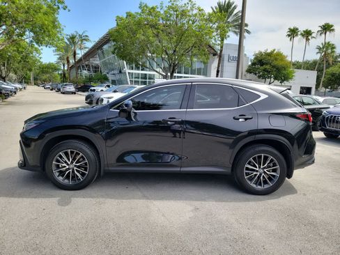 Used 2025 Lexus NX 250 FWD w/ Towing Package (2000 Lbs) image 11