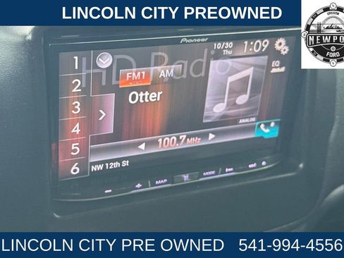 Used 2017 Jeep Renegade Latitude image 14