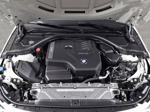 Used 2026 BMW 230i Coupe w/ M Sport Package image 15