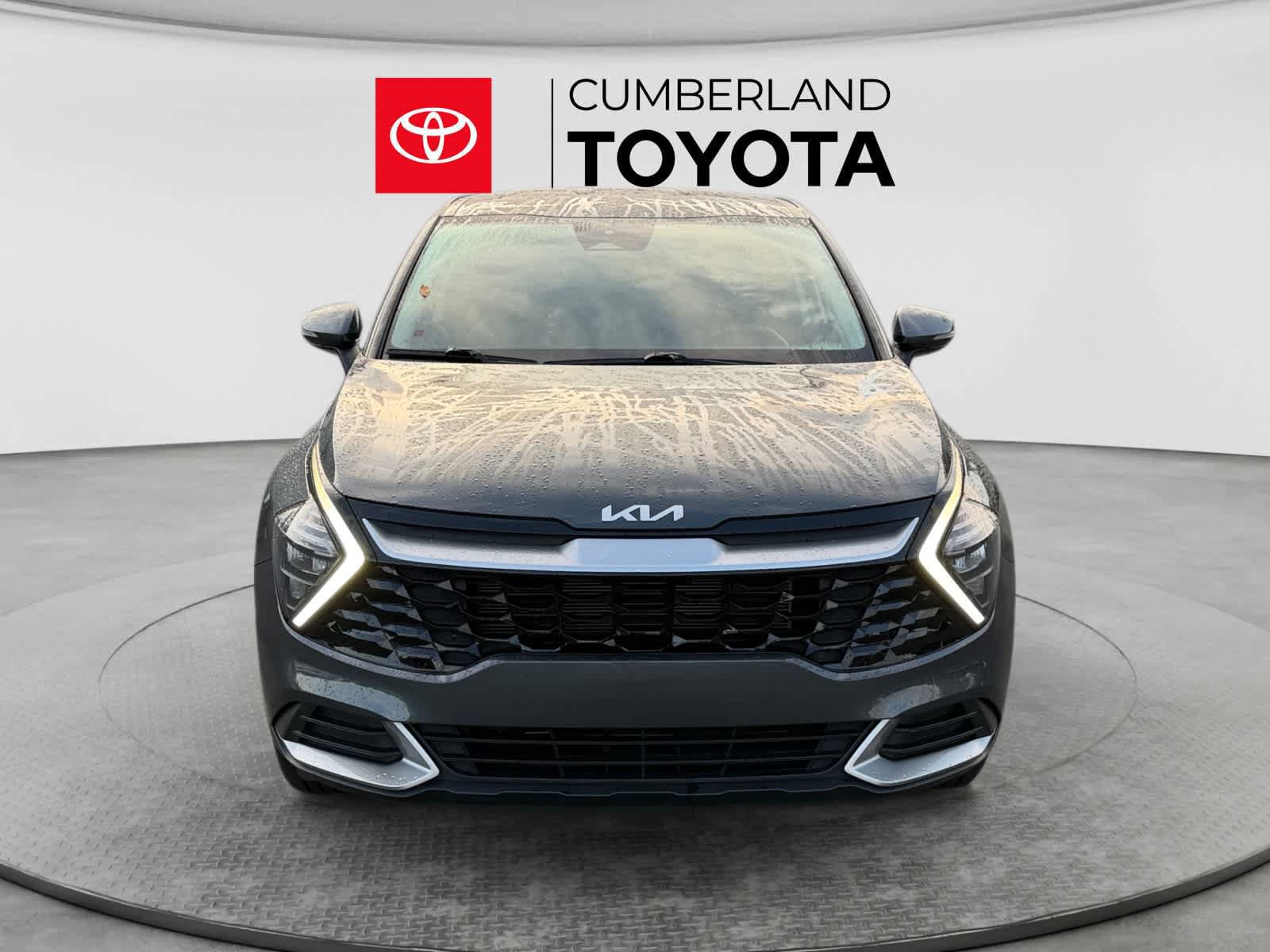 Used 2023 Kia Sportage EX FWD image 2