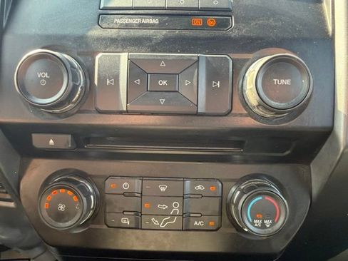 Used 2018 Ford F350 XLT AWD/4WD image 38