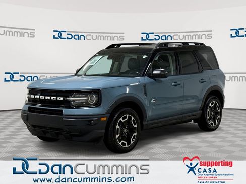 Used 2022 Ford Bronco Sport Outer Banks w/ Tech Package AWD/4WD image 1