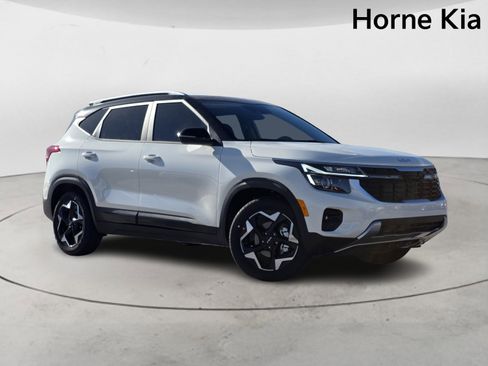 New 2026 Kia Seltos S image 2