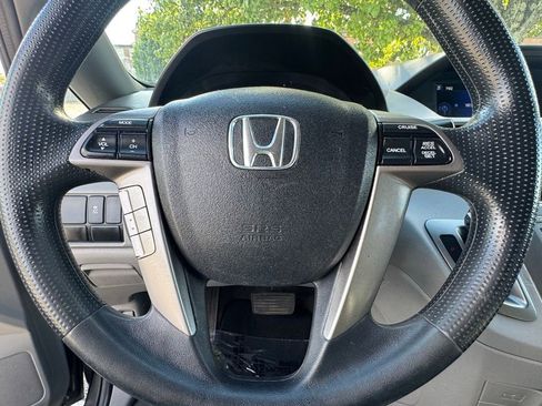 Used 2016 Honda Odyssey LX image 27