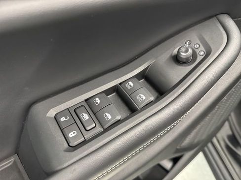 Used 2023 Jeep Grand Cherokee Limited w/ Trailer Tow Prep Group (B) AWD/4WD image 20
