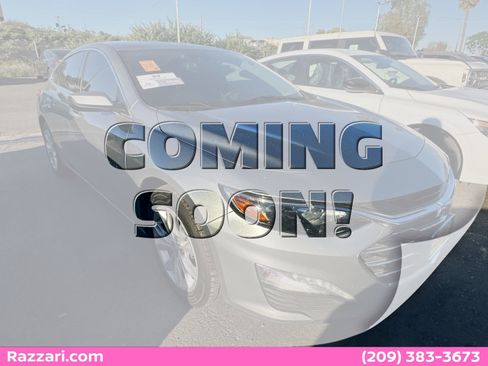 Used 2023 Chevrolet Malibu LT image 1