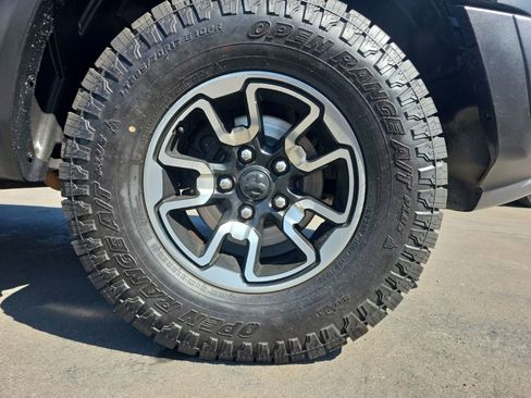 Used 2017 RAM 1500 Rebel w/ Luxury Group AWD/4WD image 9