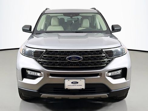 Used 2023 Ford Explorer XLT w/ Equipment Group 202A AWD/4WD image 15