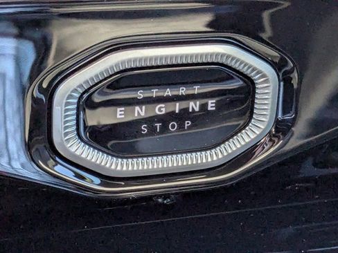 New 2026 Jeep Grand Cherokee Limited image 30