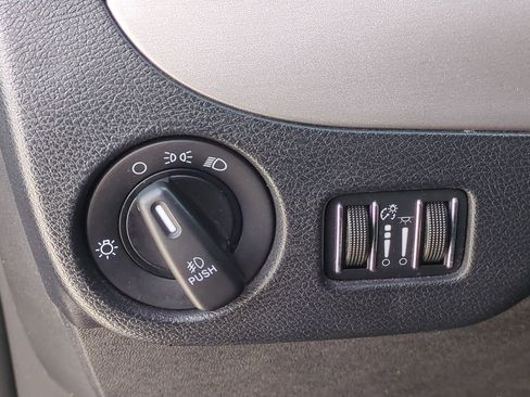 Used 2013 Dodge Grand Caravan R/T w/ Trailer Tow Group image 18