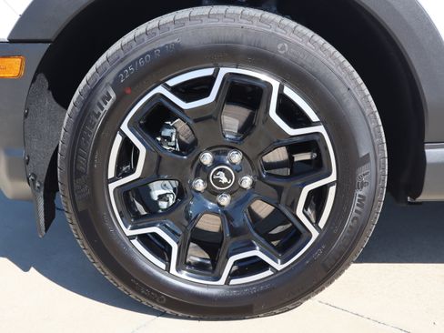 New 2025 Ford Bronco Sport Outer Banks w/ Outer Banks Tech Package+ image 9