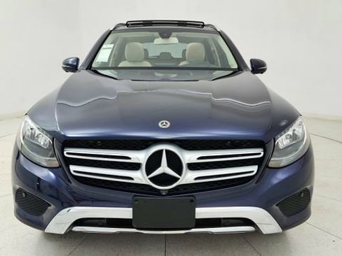 Used 2019 Mercedes-Benz GLC 300 GLC 300 image 2
