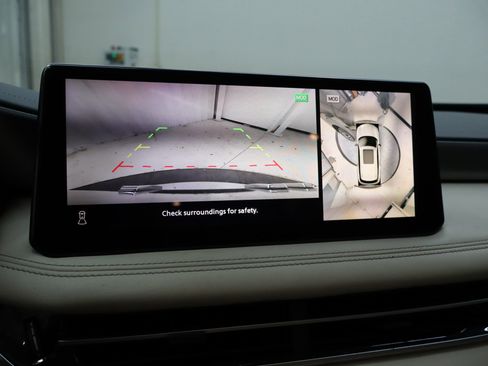 Used 2023 INFINITI QX60 Luxe w/ Performance Audio Package image 24