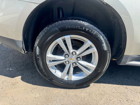 Used 2015 Chevrolet Equinox LS AWD/4WD image 11