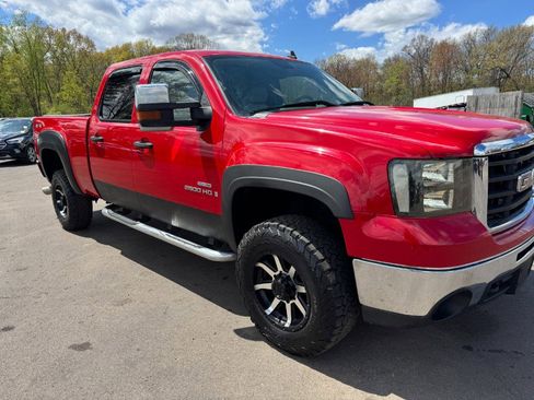Used 2009 GMC Sierra 2500 SLE w/ Convenience Package AWD/4WD image 12