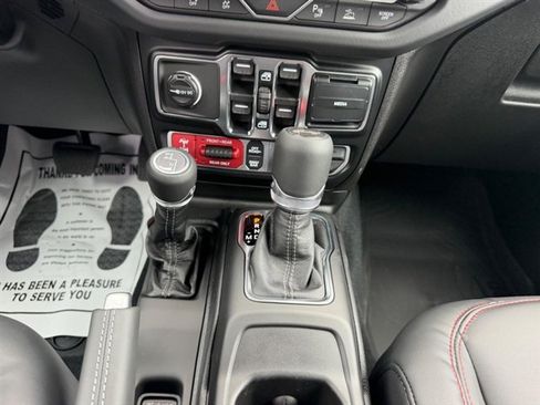 New 2026 Jeep Wrangler Unlimited Rubicon AWD/4WD image 14