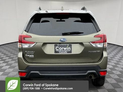 Used 2023 Subaru Forester Limited AWD/4WD image 17