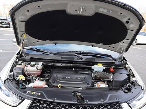 Used 2021 Chrysler Pacifica Pinnacle image 10