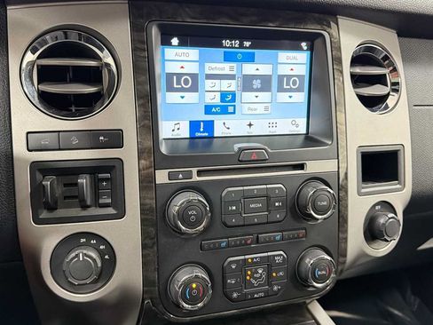 Used 2016 Ford Expedition EL Limited w/ Equipment Group 301A AWD/4WD image 21
