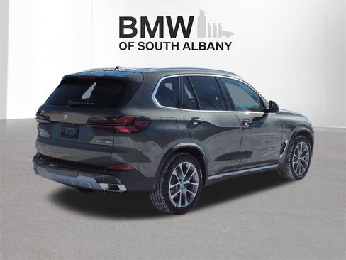 New 2026 BMW X5 xDrive40i image 6