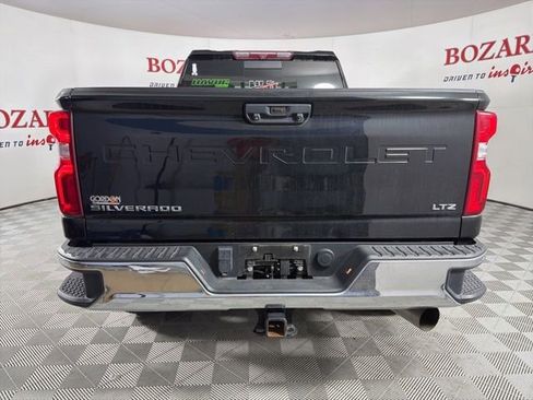 Used 2023 Chevrolet Silverado 2500 LTZ AWD/4WD image 7