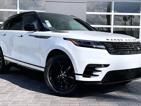 New 2026 Land Rover Range Rover Velar Dynamic SE image 2