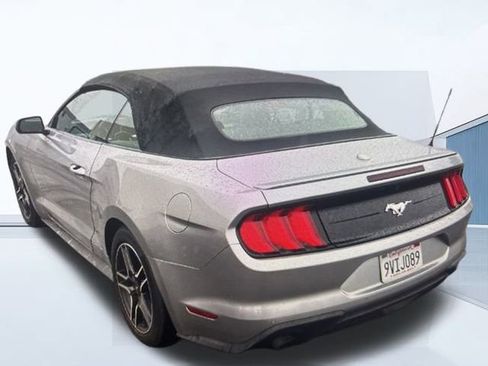 Used 2023 Ford Mustang Premium image 5