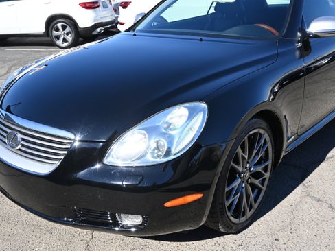 Used 2005 Lexus SC 430 Convertible image 14