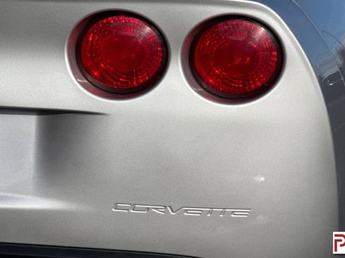 Used 2007 Chevrolet Corvette Convertible w/ Preferred Equipment Group image 31