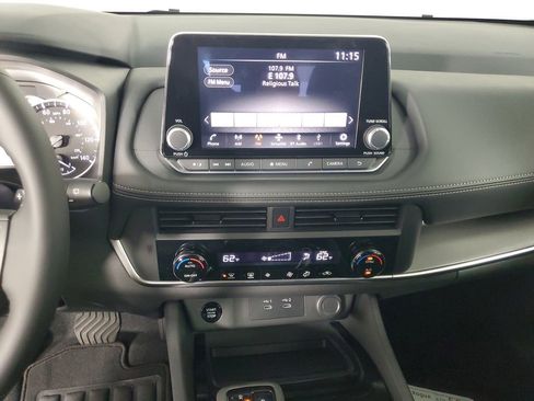 New 2026 Nissan Rogue SV image 16