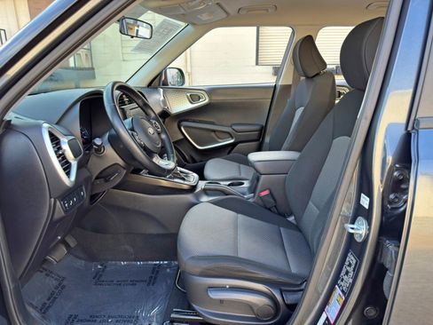 Used 2020 Kia Soul X-Line FWD image 15