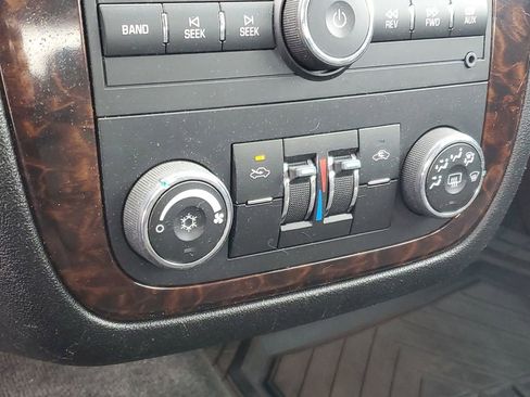 Used 2012 Chevrolet Impala LT image 19