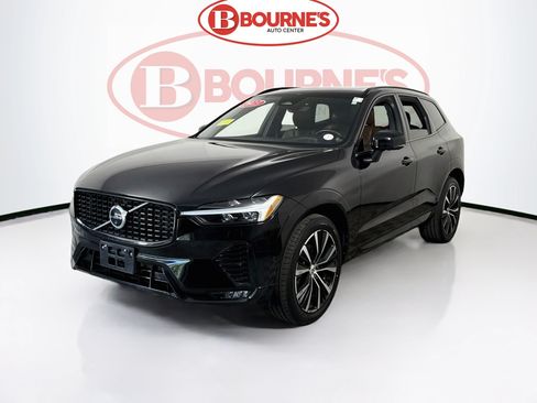 Used 2023 Volvo XC60 B5 Plus w/ Climate Package AWD/4WD image 7