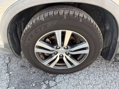 Used 2016 Honda Pilot EX image 9