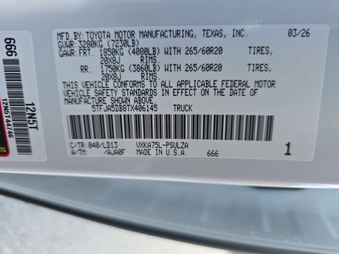 New 2026 Toyota Tundra Limited AWD/4WD image 32