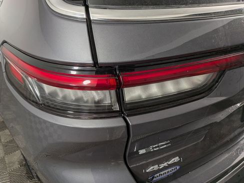 New 2025 Jeep Grand Cherokee L Limited w/ Trailer Tow Package image 12