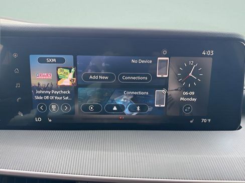 New 2025 Nissan Murano SV image 13