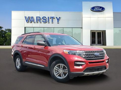 Certified 2023 Ford Explorer XLT w/ Equipment Group 202A AWD/4WD image 1