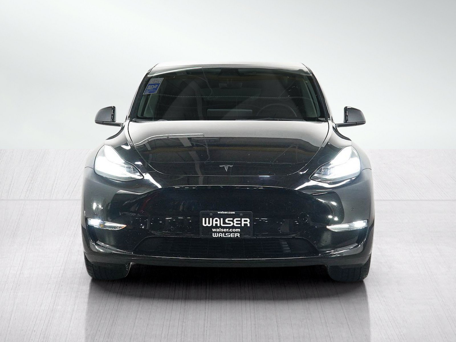 Used 2022 Tesla Model Y Long Range AWD/4WD image 8