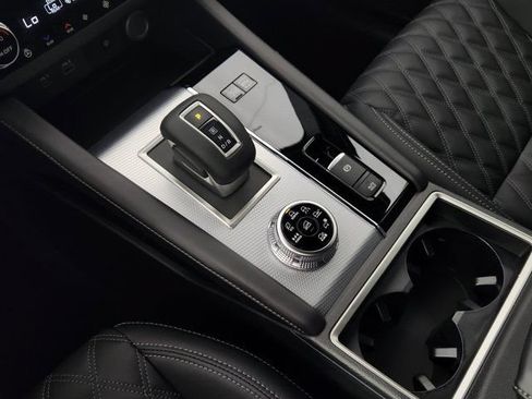 New 2026 Nissan Rogue Platinum AWD/4WD image 15