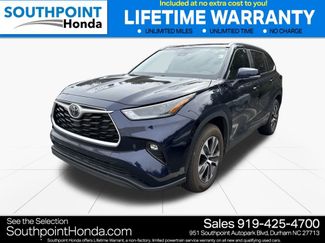 Used 2023 Toyota Highlander XLE video 3