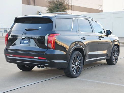New 2025 Hyundai Palisade Calligraphy image 3