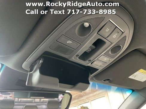 Used 2023 Genesis G70 3.3T w/ Sport Advanced Package image 16