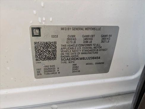 Used 2018 Buick Enclave Avenir w/ LPO, Cargo Package image 14