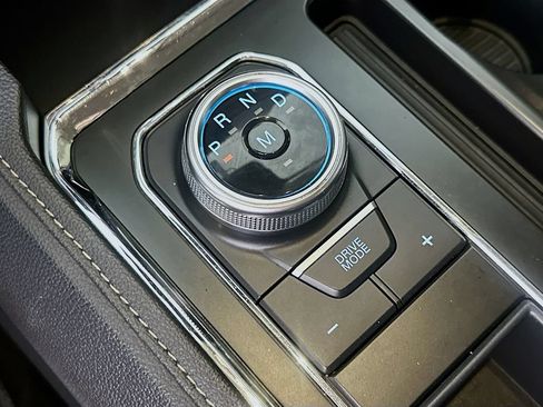 Used 2022 Ford Expedition XLT RWD image 35