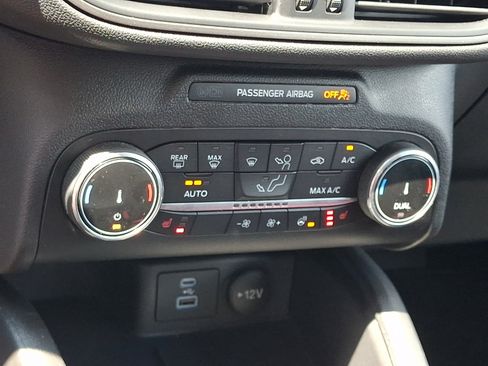 Certified 2023 Ford Escape Active w/ Cold Weather Package FWD image 18